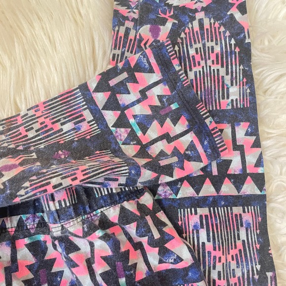 No Boundaries Colorful Neon Print Geometric Leggings Size Medium - Picture 3 of 4